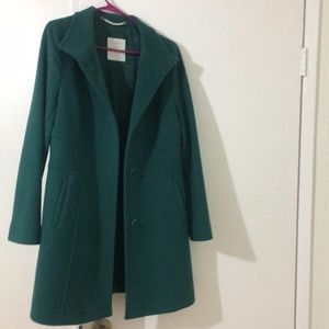 Warm green coat by Tagliente (Italian)